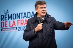 Arnaud Montebourg en campagne pour les présidentielles de 2022. Photo de Lionel Bonaventure (AFP).