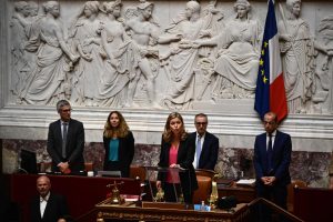 28 juin 2022, Yael Braun-Pivet du parti Renaissance (anciennement LREM) et la Coalition Ensemble !, s’exprime après avoir été élu Président de l’Assemblée nationale à Paris (Photo de Christophe ARCHAMBAULT / AFP)