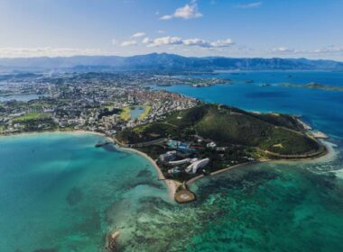 Vue aérienne de Nouméa, capitale de la Nouvelle-Calédonie. Crédits: Istock