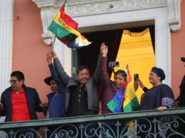 Le président bolivien Luis Arce sur le Palais Quemado après une conférence de presse le 26 juin 2024 à la Paz. (Photo by Gaston Brito Miserocchi/Getty Images)