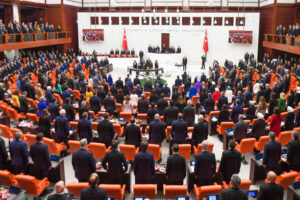 Le parlement turque à Ankara, le 1er octobre dernier. (Photo by Selahattin Sönmez/ dia images via Getty Images)