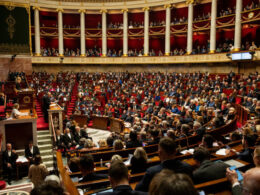 Francois Bayrou, Prononcé son discours devant l’Assemblée Nationale. Photographe: Benjamin Girette/Bloomberg via Getty Images